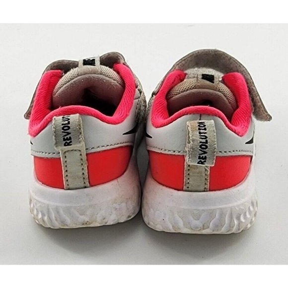 Nike Revolution 5 Toddler Girl's Size 6C  Light Gray/Pink Sneakers BQ5673-010 - Picture 3 of 7